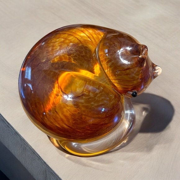 Lenox art glass, sleeping cat, amber with stripes, excellent condition